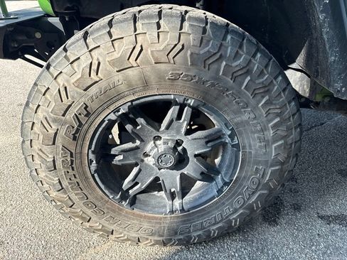 Used 2019 Jeep Wrangler Unlimited Sport S AWD/4WD image 9