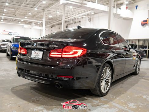 Used 2018 BMW 530e w/ Premium Package 2 image 7