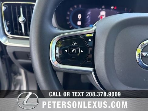 Used 2024 Volvo V60 B5 Cross Country Ultimate AWD/4WD image 25