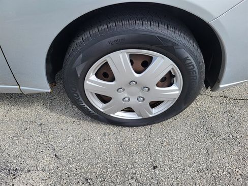 Used 2005 Ford Focus SE image 26