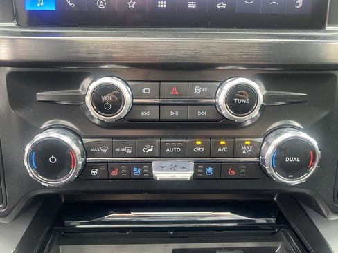 New 2026 Ford F350 Lariat w/ Black Appearance Package image 22