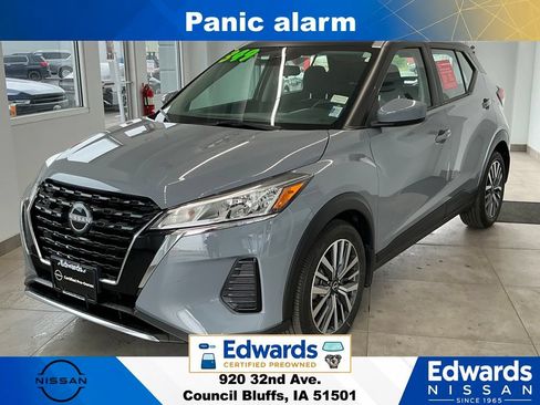 Used 2023 Nissan Kicks SV FWD image 5