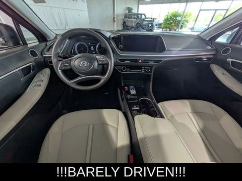 Used 2023 Hyundai Sonata SEL w/ Preferred Accessory Package FWD image 11