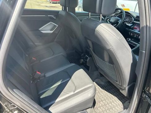 Used 2022 Audi Q3 2.0T Premium w/ Convenience Package image 23
