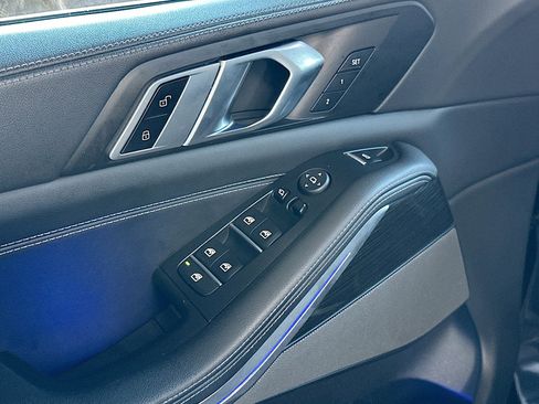 Certified 2024 BMW X5 xDrive40i w/ M Sport Package image 18