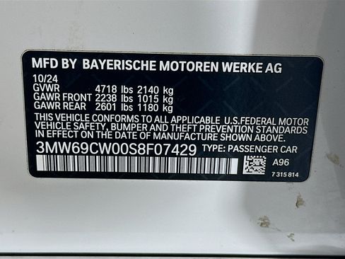 Used 2025 BMW 330i Sedan image 12