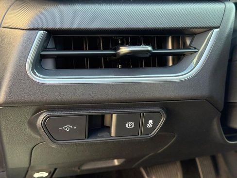 New 2025 Kia K4 EX image 18