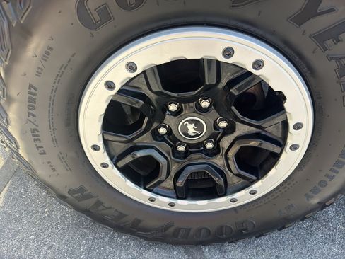 Used 2021 Ford Bronco Outer Banks w/ Sasquatch Package AWD/4WD image 40