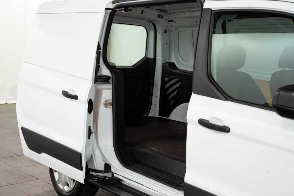 Used 2016 Ford Transit Connect XL FWD image 13