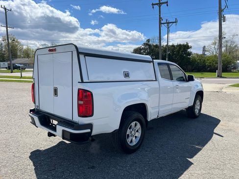 Used 2017 Chevrolet Colorado W/T w/ WT Convenience Package AWD/4WD image 5