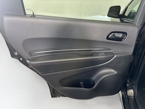 Used 2025 Dodge Durango GT image 26