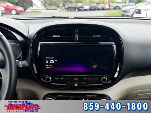 Used 2024 Kia Soul EX FWD image 4