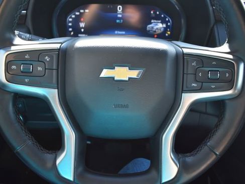Used 2023 Chevrolet Suburban LT AWD/4WD image 22