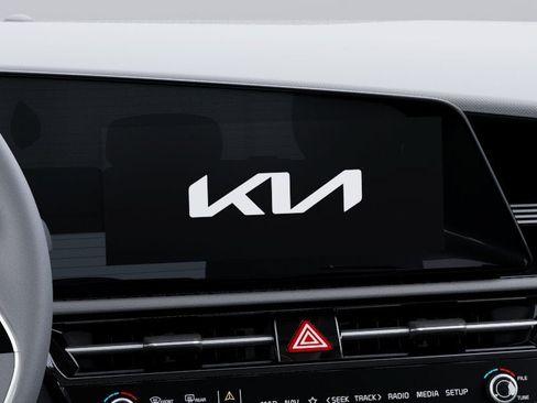 New 2026 Kia Niro Wind w/ Wind Preserve Package FWD image 20