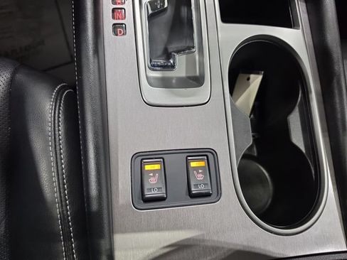 Used 2024 Nissan Murano SL AWD/4WD image 16