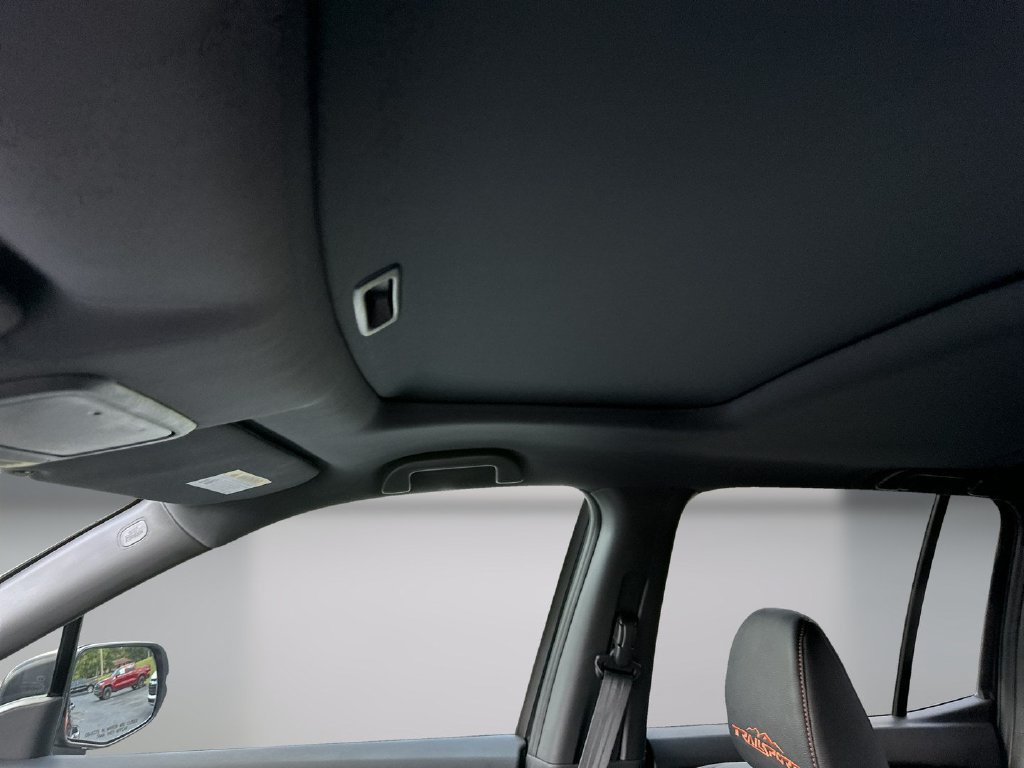 Used 2025 Honda Ridgeline TrailSport image 17