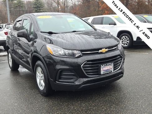 Used 2020 Chevrolet Trax LS w/ Tint and Cruise Package image 3