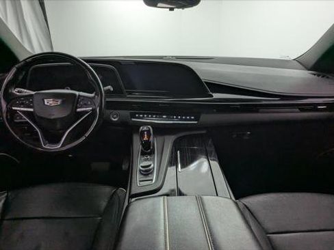 Used 2021 Cadillac Escalade ESV Sport w/ Driver Assist Tech Package AWD/4WD image 28