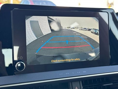 New 2026 Toyota Prius SE image 19