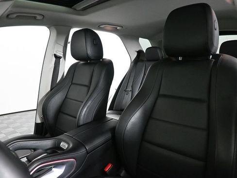 Used 2020 Mercedes-Benz GLE 450 4MATIC image 5