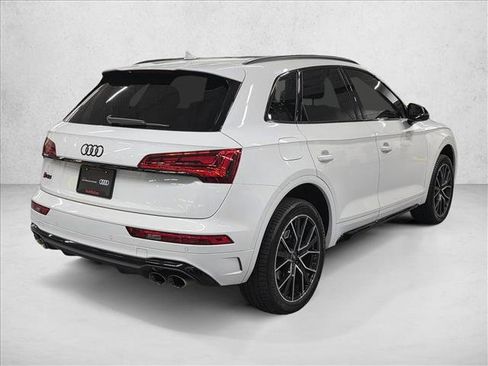 Certified 2023 Audi SQ5 Premium Plus w/ Premium Plus Package image 5
