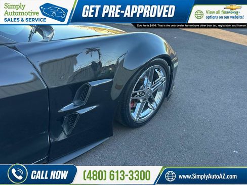 Used 2005 Chevrolet Corvette Coupe w/ Preferred Equipment Group RWD image 11