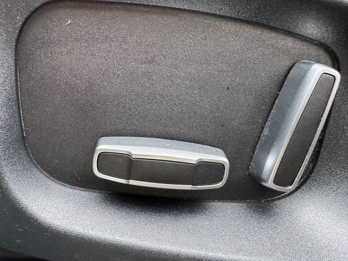 Used 2019 Jaguar F-PACE Premium AWD/4WD image 26