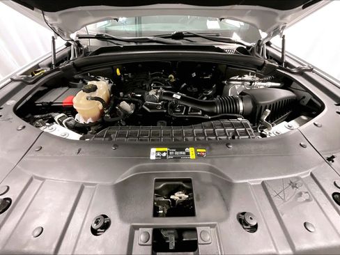 Used 2021 Jeep Grand Cherokee L Laredo image 31