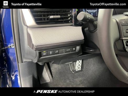 Used 2026 Toyota Camry SE w/ Convenience Package FWD image 28