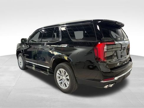 Certified 2025 GMC Yukon Denali image 5