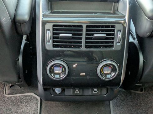 Used 2022 Land Rover Range Rover Sport HSE Silver Edition image 30