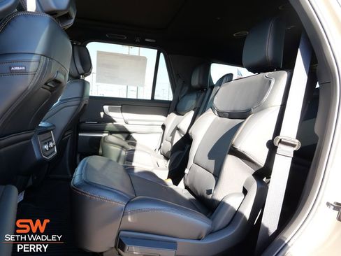 New 2026 Ford Expedition Tremor image 11