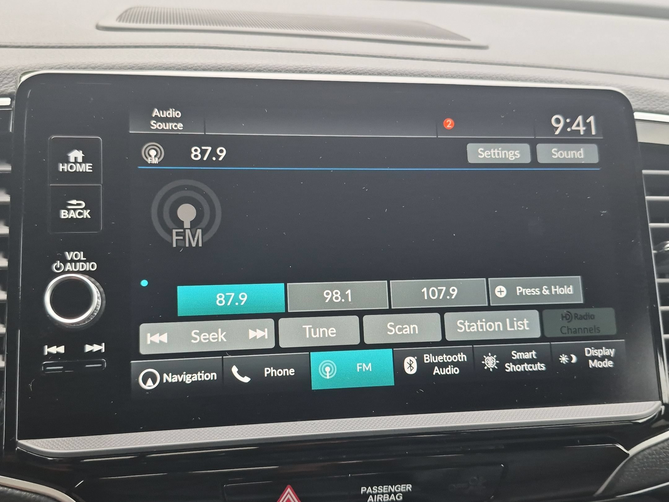 Certified 2025 Honda Ridgeline Black Edition image 18