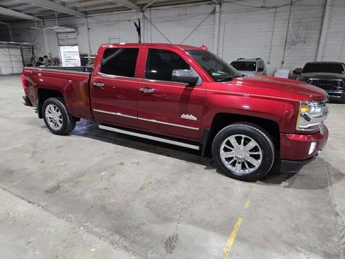Used 2018 Chevrolet Silverado 1500 High Country image 21