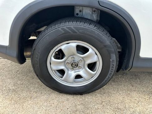 Used 2015 Honda CR-V LX image 29