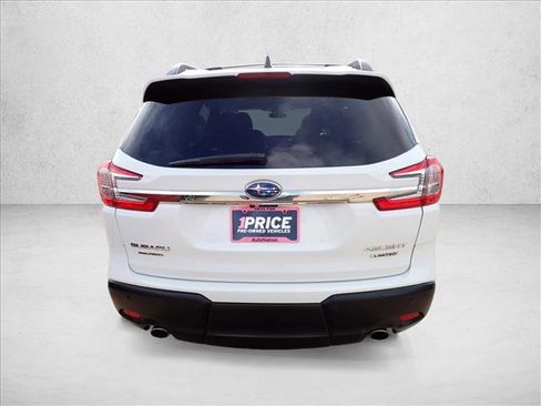 Used 2023 Subaru Ascent Limited AWD/4WD image 3