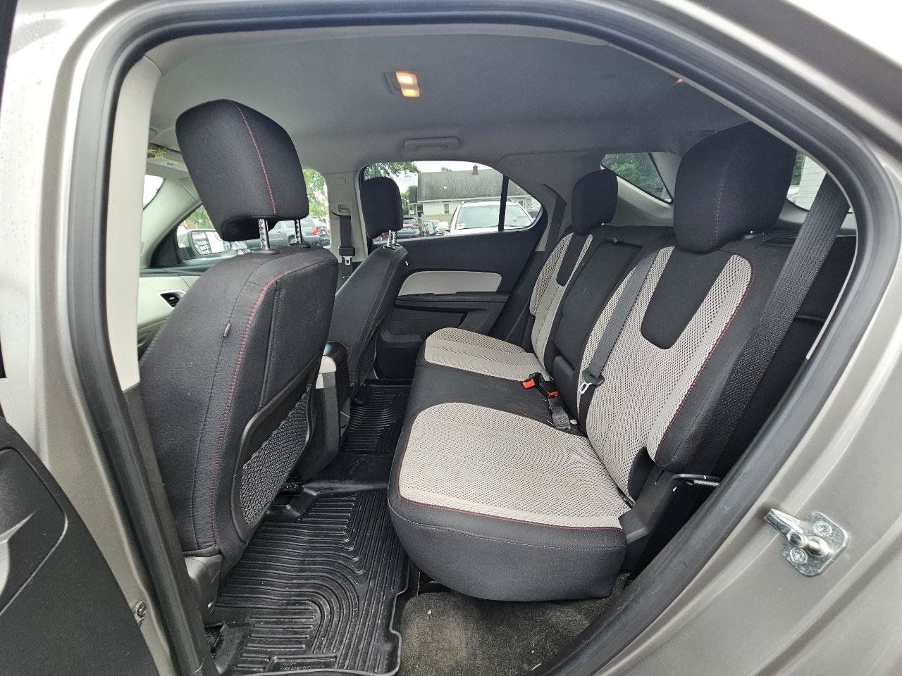 Used 2012 Chevrolet Equinox LT AWD/4WD image 22