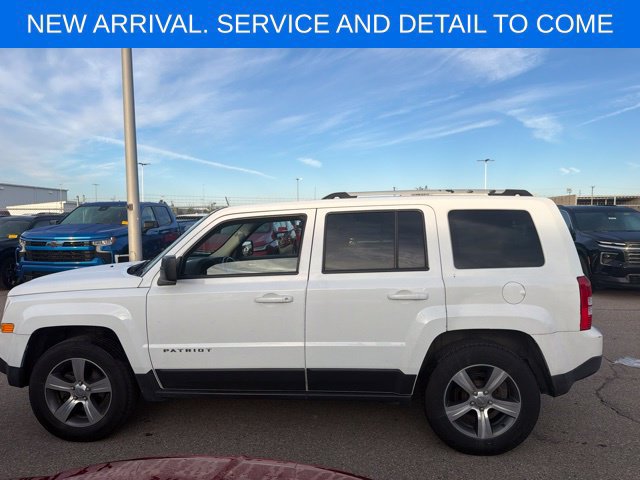 Used 2016 Jeep Patriot High Altitude AWD/4WD image 21