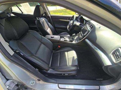 Used 2023 Nissan Maxima SV w/ Floor Mat Group FWD image 5