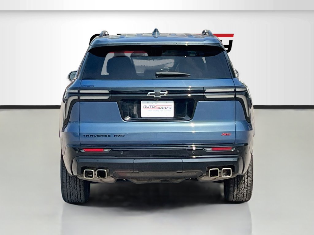 Used 2024 Chevrolet Traverse RS w/ LPO, Floor Liner Package AWD/4WD image 6