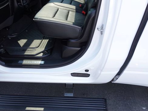 Used 2022 RAM 1500 Limited AWD/4WD image 25