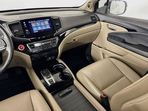 Used 2021 Honda Pilot Touring image 25