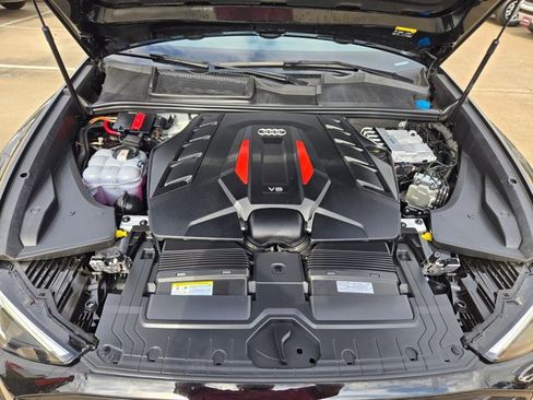 Used 2025 Audi SQ8 Premium Plus image 24