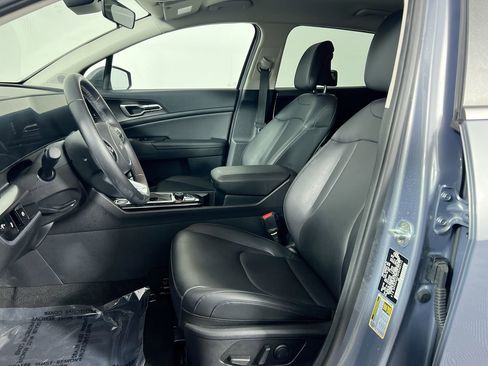 Certified 2024 Kia Sportage EX image 13