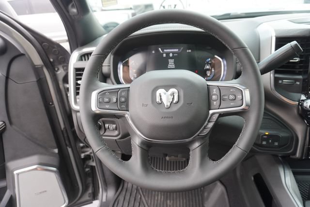 Used 2026 RAM 3500 Laramie AWD/4WD image 38