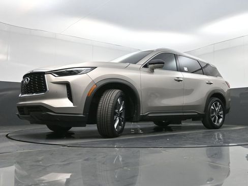 Used 2023 INFINITI QX60 Luxe w/ Cargo Package image 30