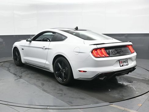 Used 2022 Ford Mustang GT Premium w/ Black Accent Package RWD image 11
