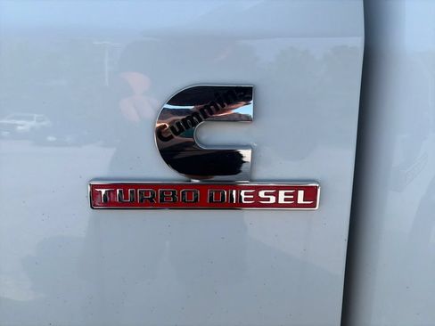 Used 2024 RAM 2500 Big Horn w/ Off Road Package AWD/4WD image 35