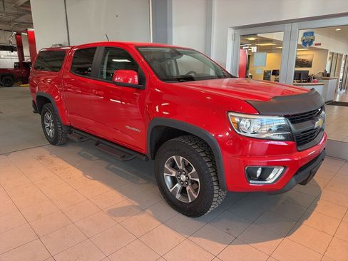 Used 2015 Chevrolet Colorado Z71 image 1