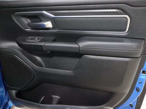 New 2026 RAM 1500 4x4 Crew Cab image 13